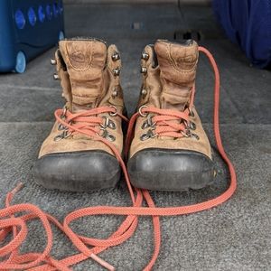 Keen Pyrenees kid's waterproof hiking boots